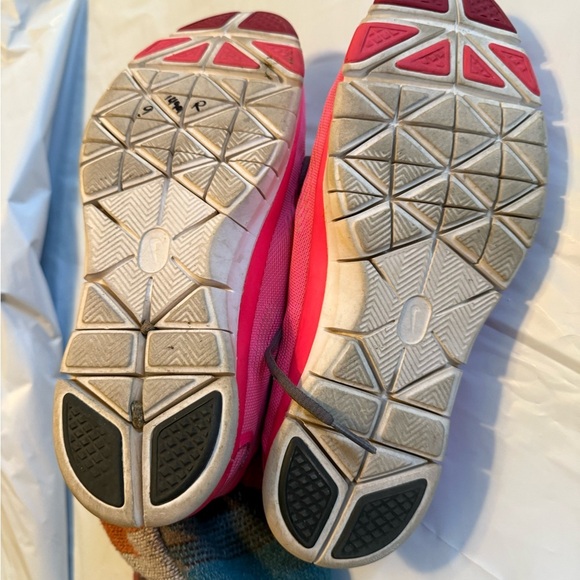 Nike Free 5.0 TR Fit 4 Hyper Pink W Size 9 - Picture 9 of 10
